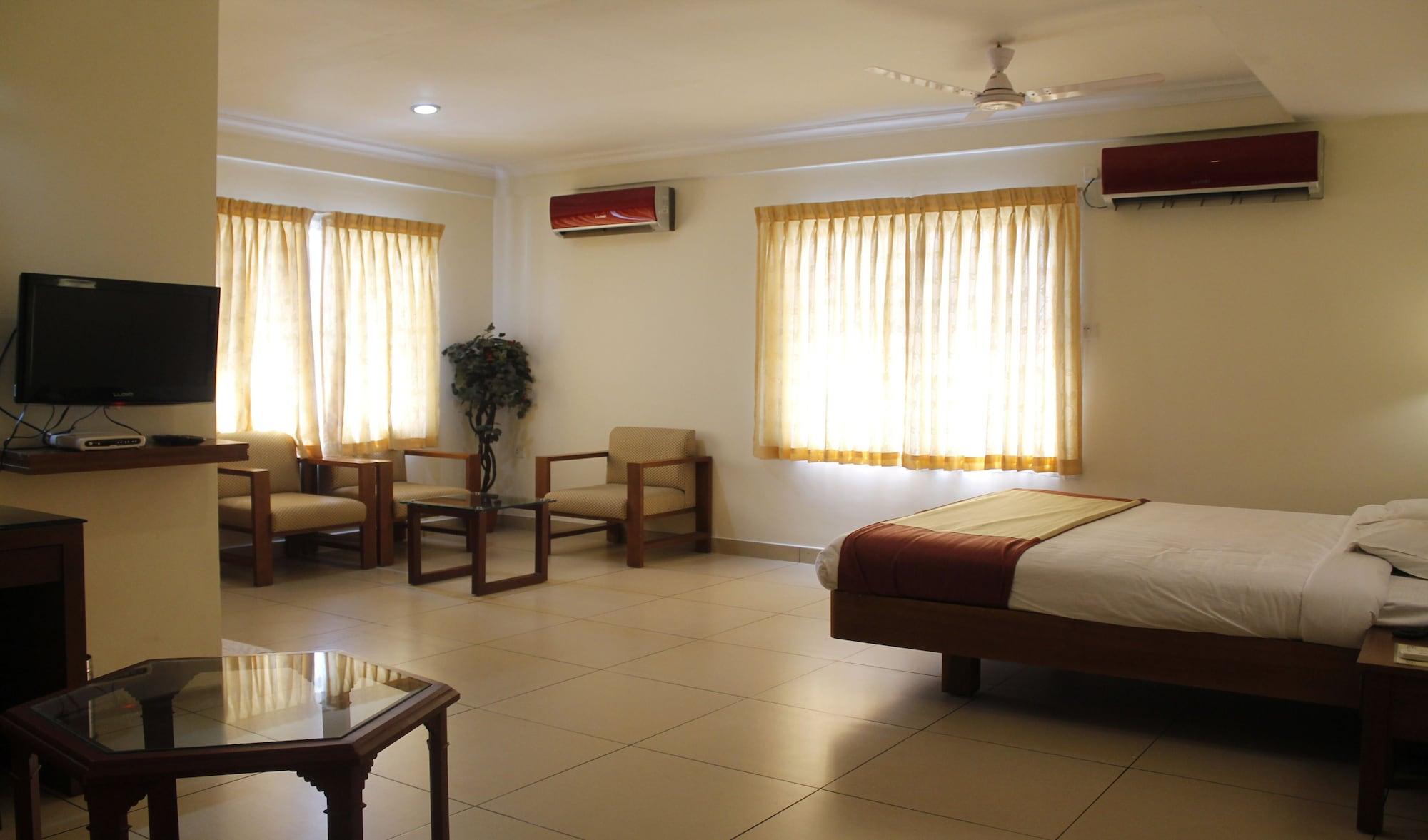 होटल Aiswarya Kochi